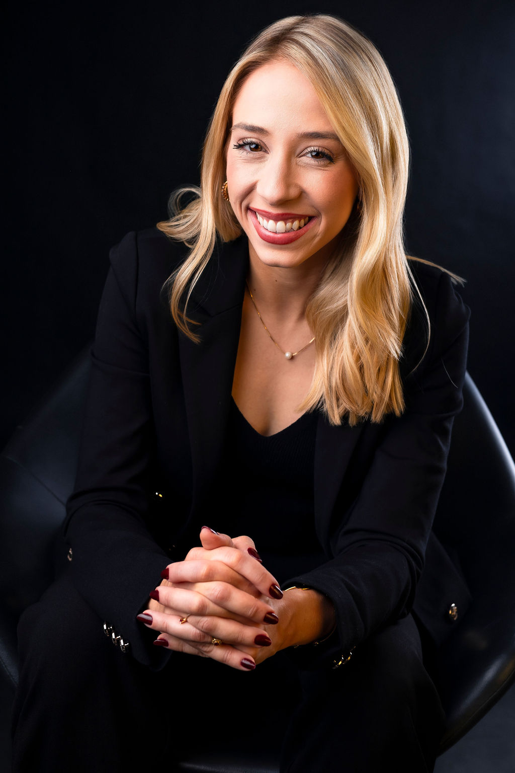 Dra. Melissa Ballier — Cirurgiã-dentista